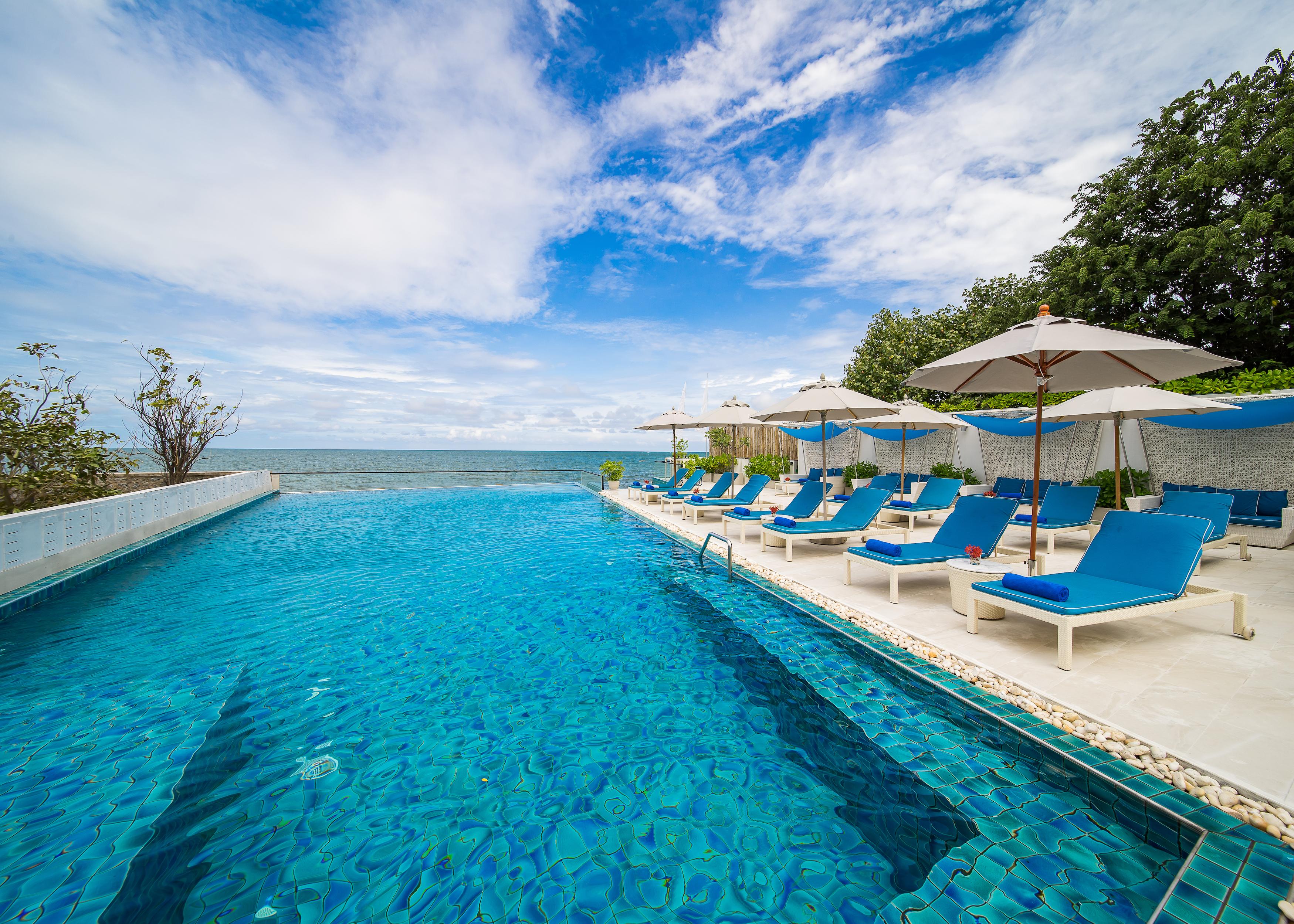 The Rock Hua Hin Beachfront Spa Resort - Sha Plus מראה חיצוני תמונה